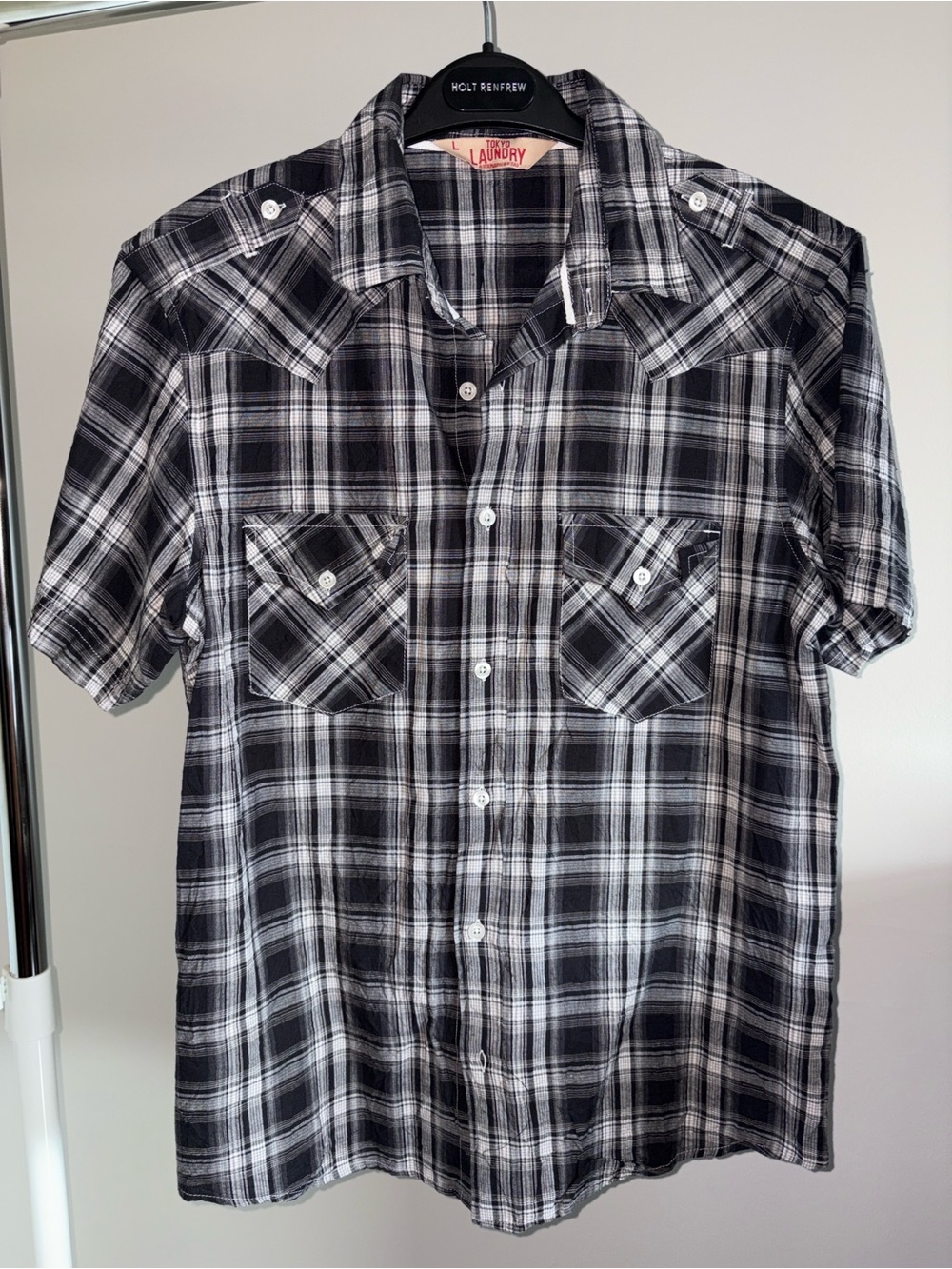 Black/White Plaid Short Sleeve Shirt